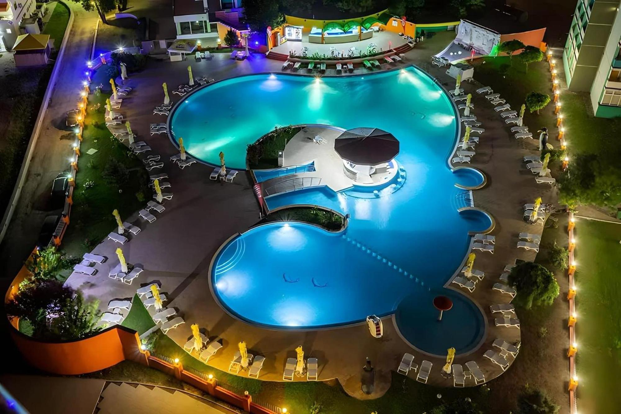 مانغاليا Hotel Aquapark Balada Saturn المظهر الخارجي الصورة